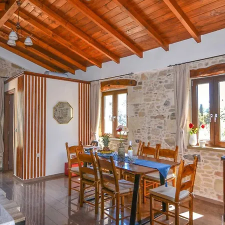Villa Anastasia Luxe With Wifi, Bbq & Amazing Views